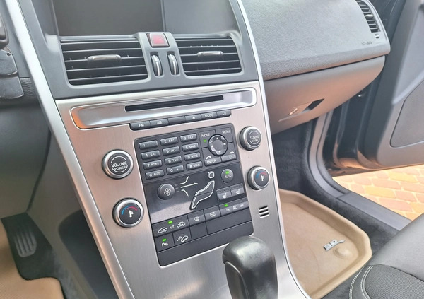 Volvo XC 60 cena 53900 przebieg: 221300, rok produkcji 2009 z Łowicz małe 37